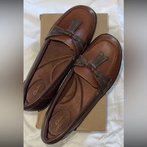 Clarks Ashland Bubble Loafers